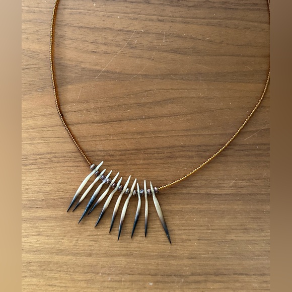 Gillawarra Arts Quill Necklace ASO Clare Bowen - Picture 3 of 6